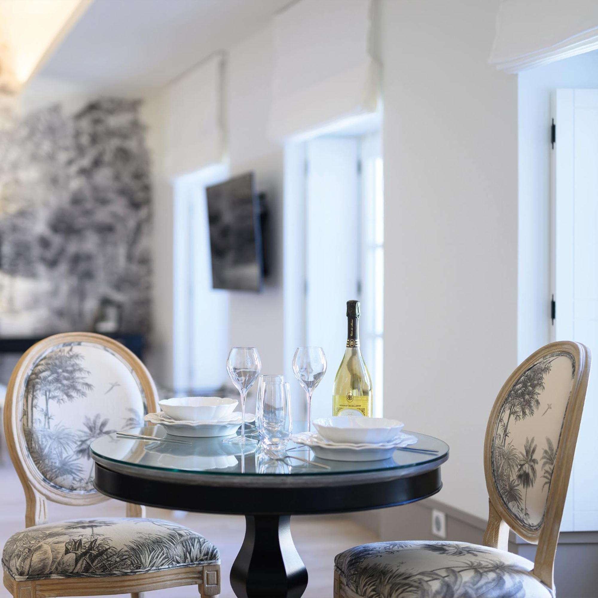 Les Suites Bb, Champagne Besserat De Bellefon Épernay Buitenkant foto