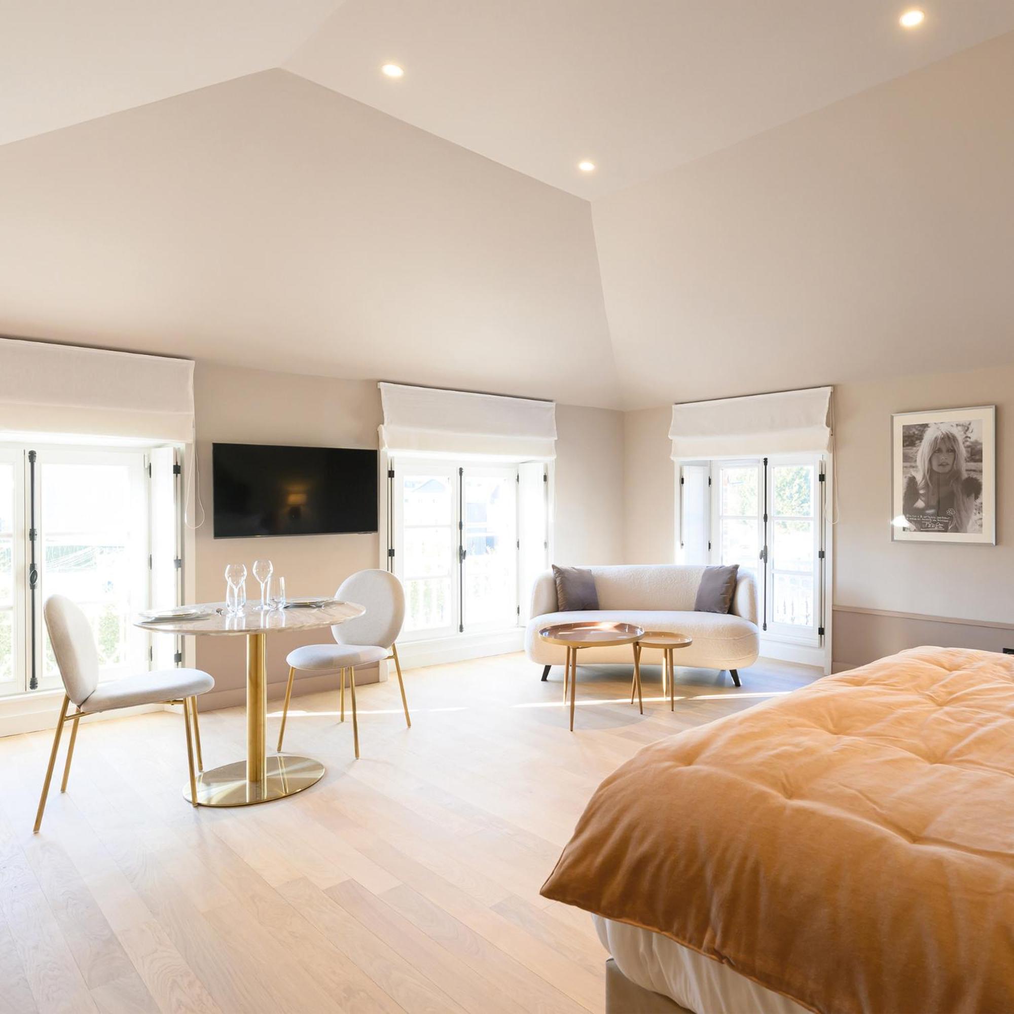 Les Suites Bb, Champagne Besserat De Bellefon Épernay Buitenkant foto