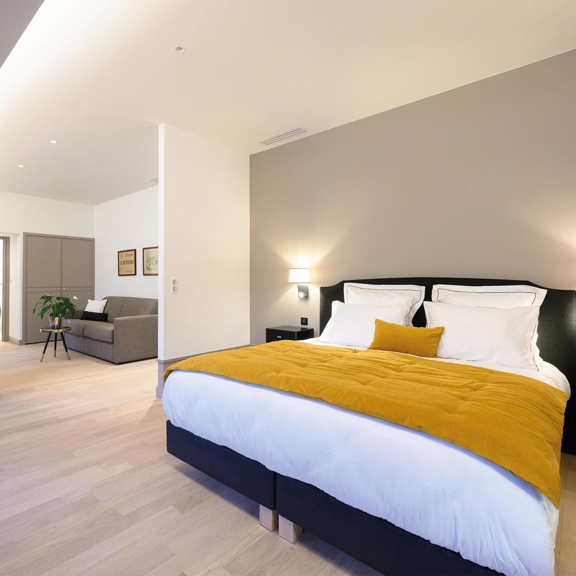 Les Suites Bb, Champagne Besserat De Bellefon Épernay Buitenkant foto